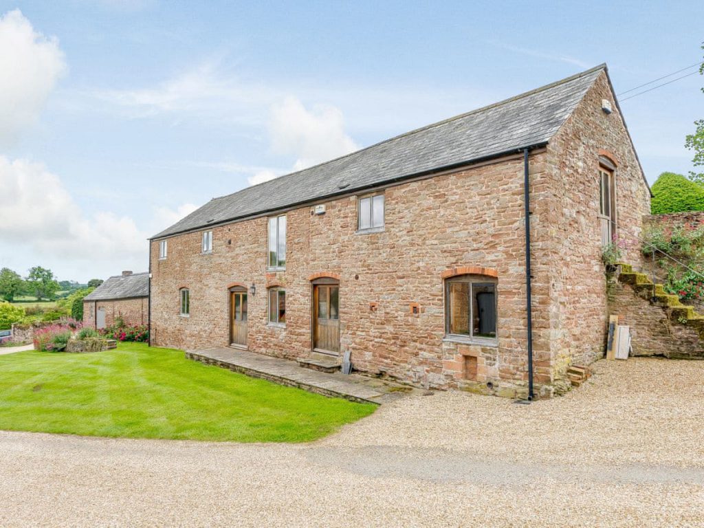 Wedding Accommodation at Grendon Court Barn